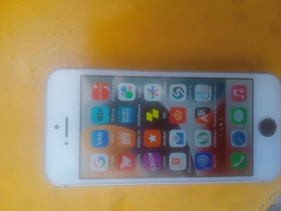 Iphone 5se 32 GB 87yomkis holati idea