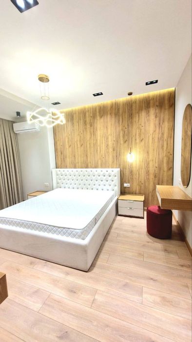 Жк Nrg oybek! Сдается 4х-ком квартира! В элит комплексе!