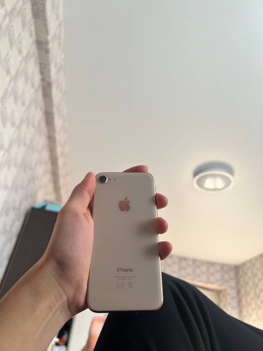 Продам айфон 8 256гб