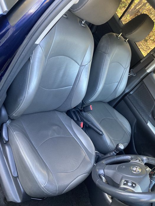 Тойота урбан крузер/Toyota urban cruser 1.4D4D/90кс 09-14г
