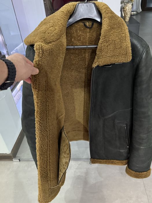 Jacketa din blana de miel merino