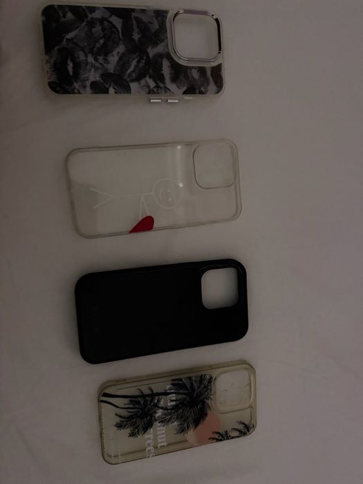 Калъфи за Iphone 13 pro
