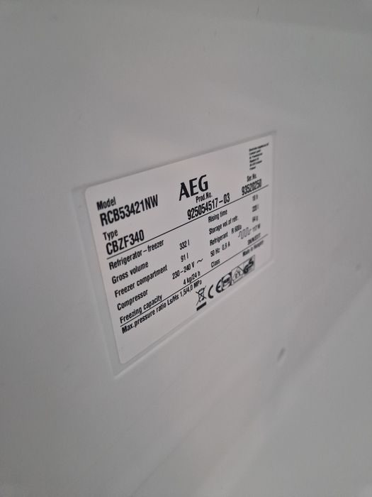 Хладилник с фризер Aeg A++ No Frost