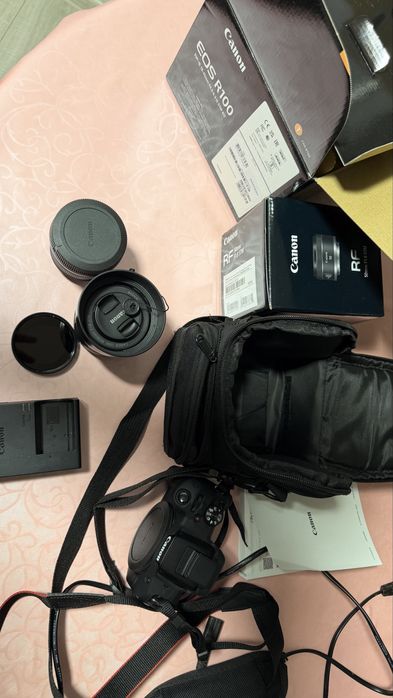 Canon eos R100 kit 18-45