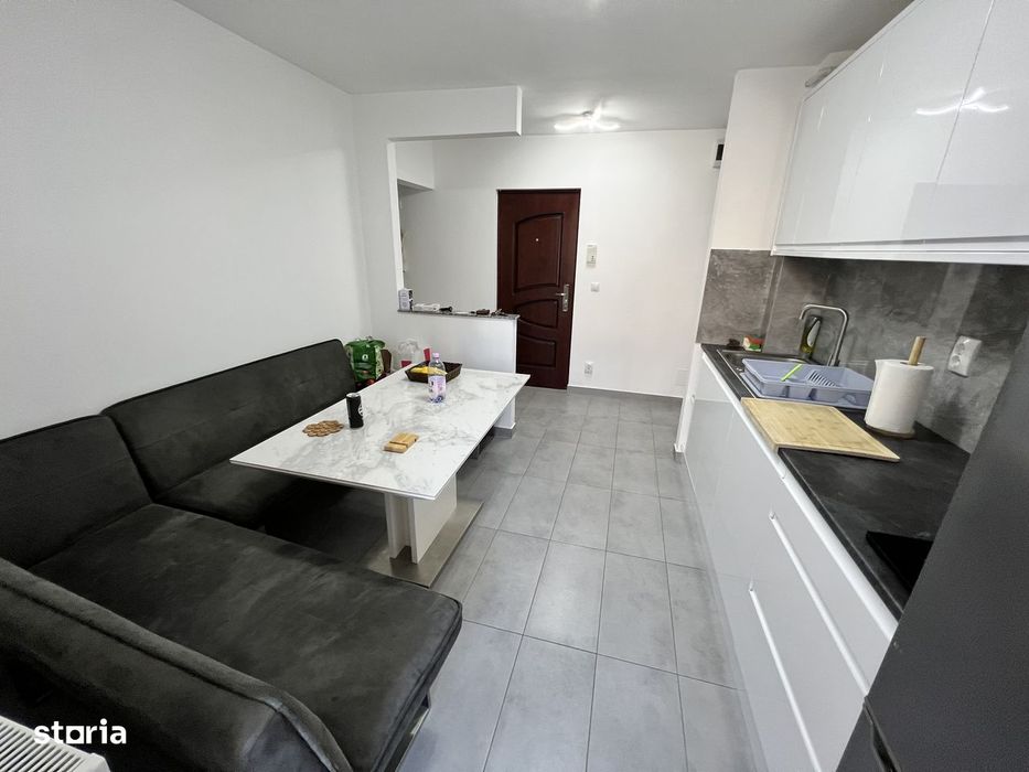 INCHIRIEZ  apartament  2 camere decomandat,renovat,zona Vasile Aaron