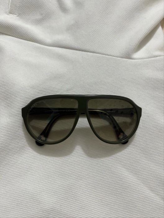 Ochelari de soare Gucci