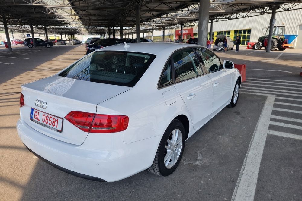 Audi A4 2009 benzină, 5.250 € — imagine 5