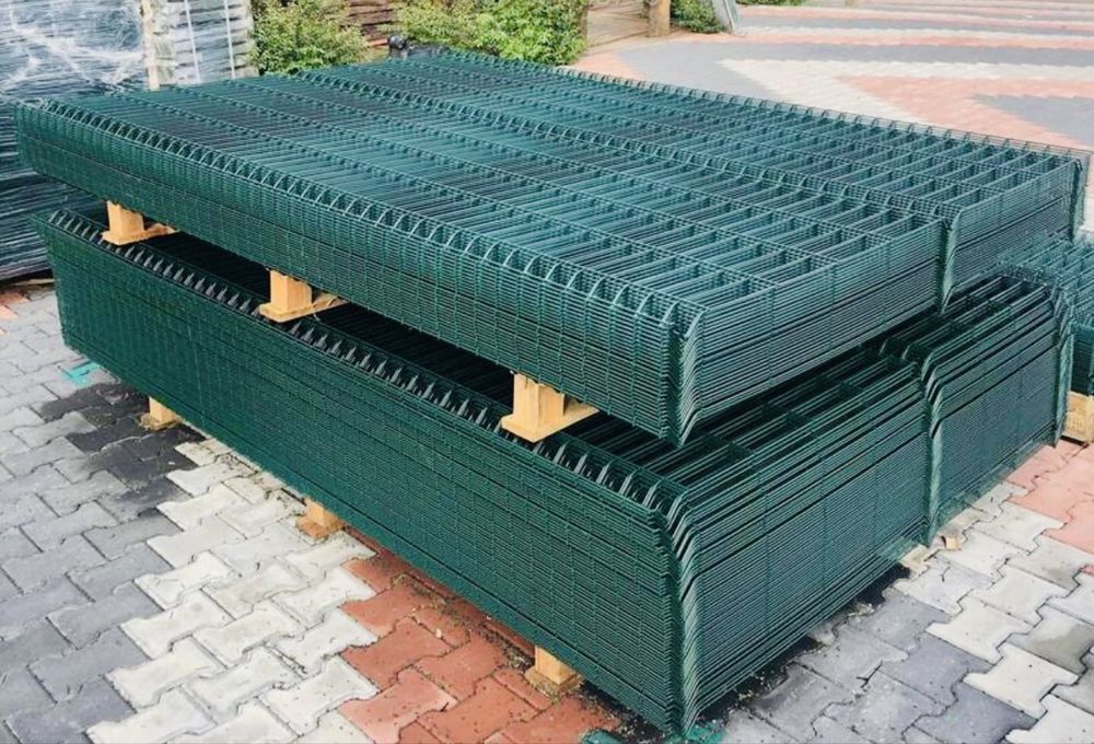 Промоция!Оградни пана и колове с 50 год.гаранция!Портали и врати!