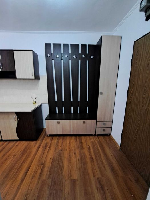 Dau  in chirie  pe termen lung  apartament cu  o  camera