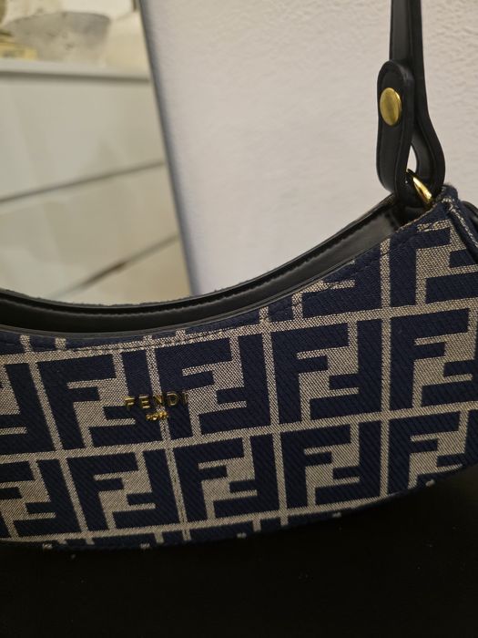 Сумка-клатч Fendi