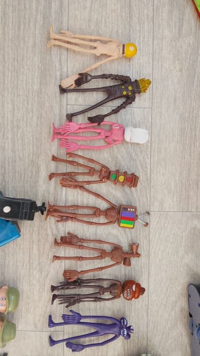 Продам игрушки срочно