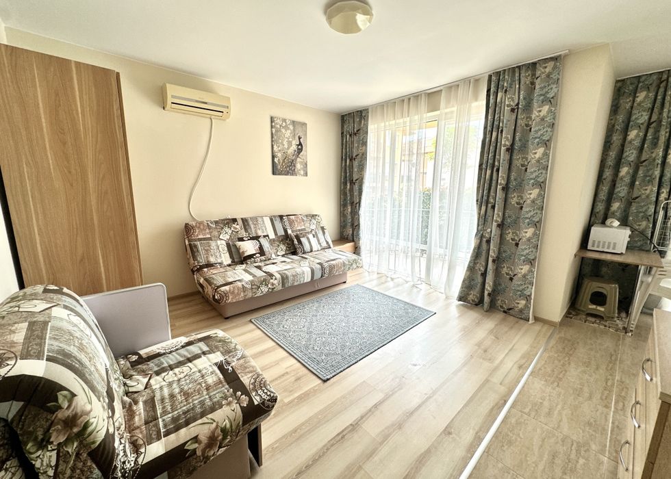 Студио в Elitonia Garden 1