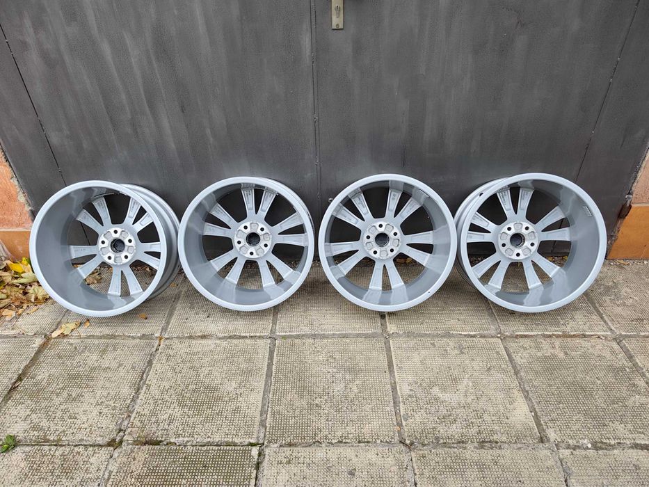 ОРИГИНАЛНИ джанти 18 ' цола 5x112 57,1 AUDI Q3 VW Tiguan / АУДИ ФОЛКСВАГЕН ET43 7J