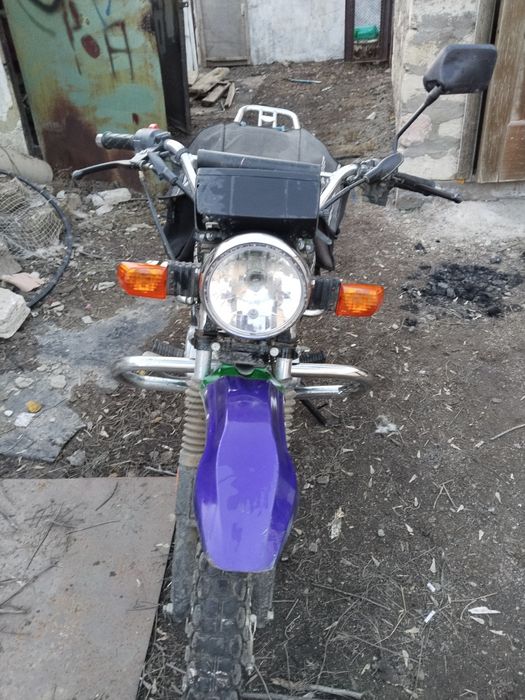 Продам мотоцикл ,торг(есть минусы)на ходу