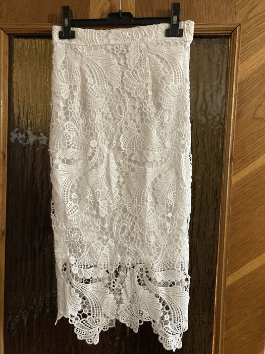 Fusta alba marimea S