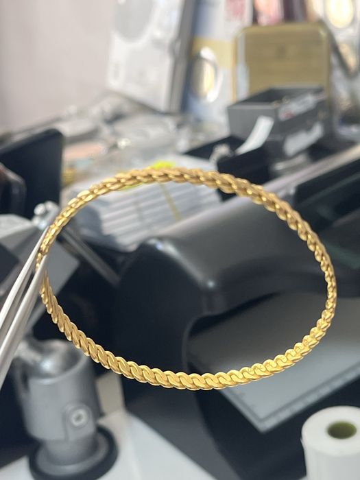 Златна гривна 22 карата