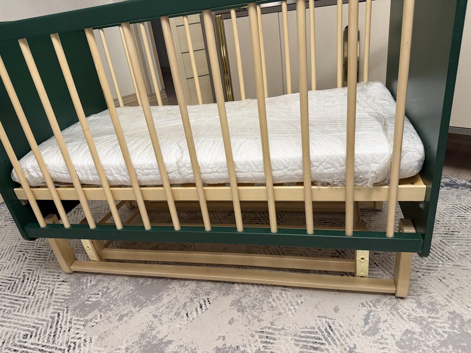Продам детская кровать, манеж