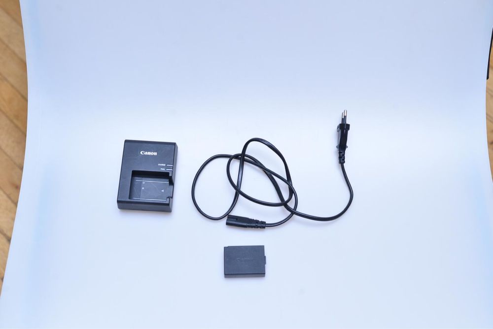 Aparat Foto Canon 4000D