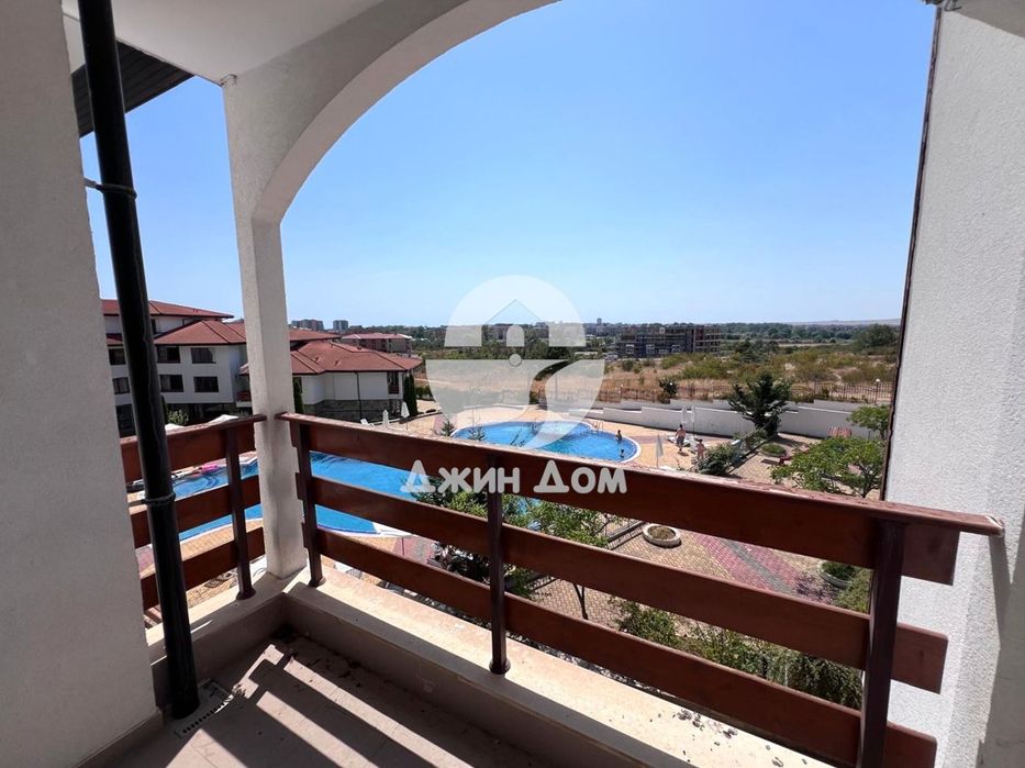 Продава се Едностаен апартамент в с. Кошарица, Област Бургас - 60 кв.м за 892 €/кв.м - Снимка #4