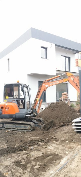 Vând, Închiriez miniexcavator Hitachi 3t.