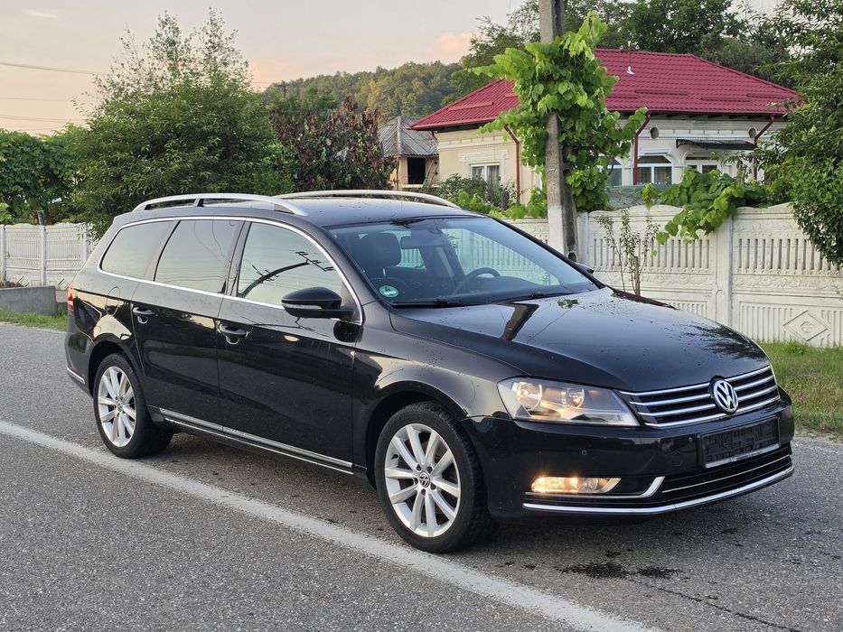VOLKSWAGEN Passat 2012