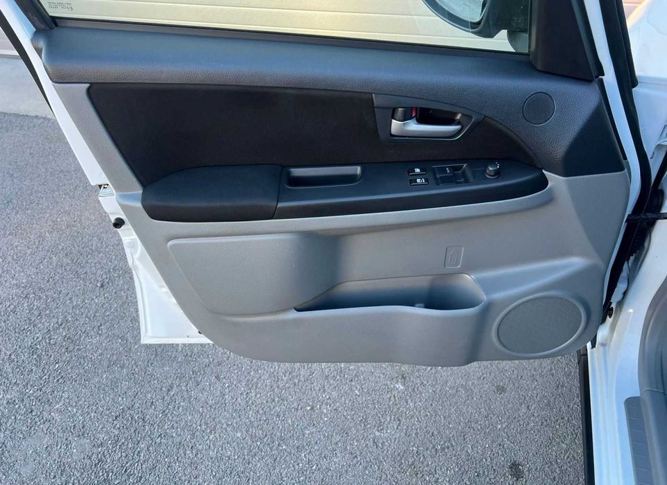 Suzuki SX4 1.6I 2014 година