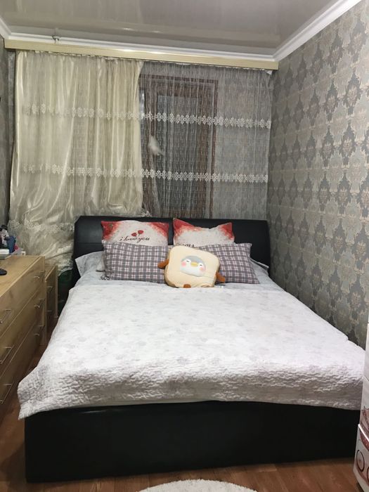 Спальный кровать