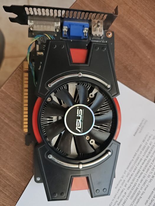 ASUS nvidia  GT440, 1GB DDR5