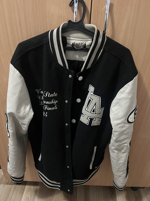 vand geaca marimea xxl