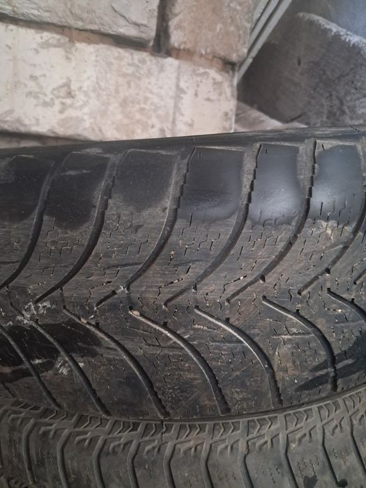 Автомобильные покрышки