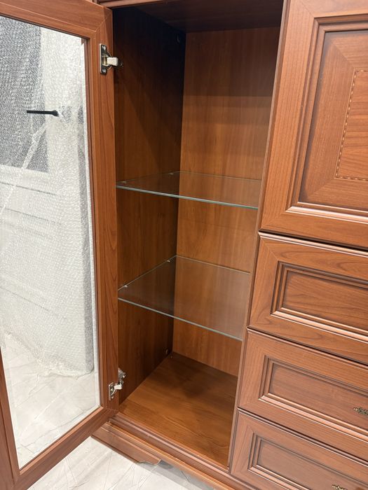Продам комод для гостинной