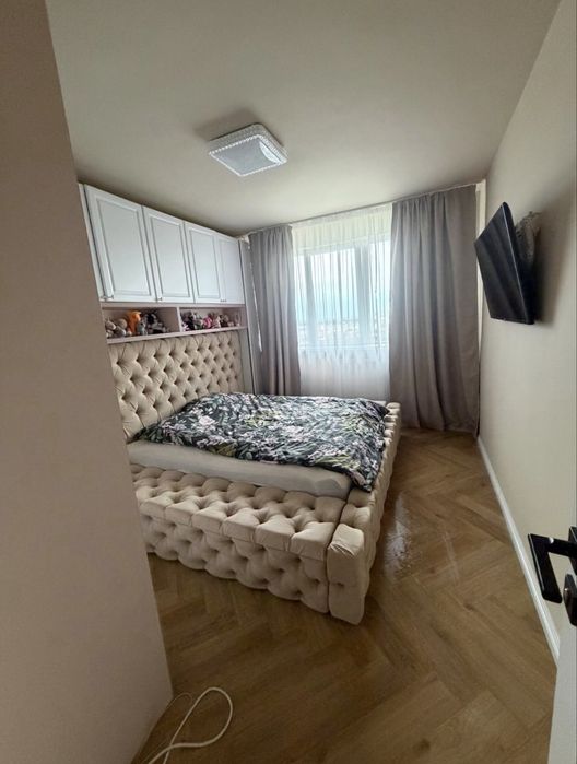 Vand apartament sud