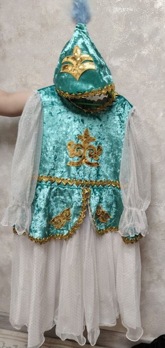 Продам,вещи для девочек