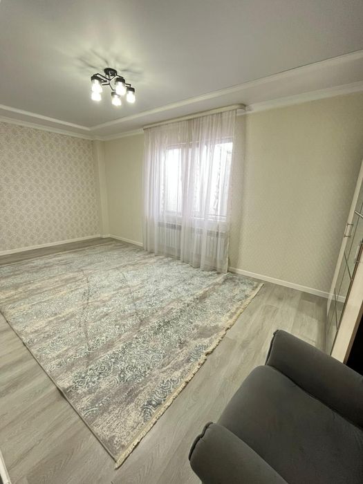 Продам 2 х. Эт. Дом р-н Келешек