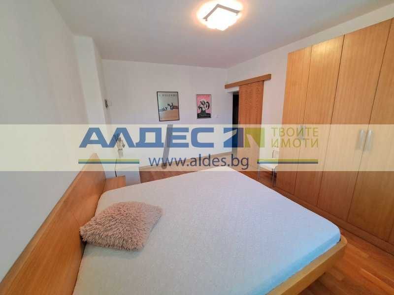 Продава се Тристаен апартамент в София, Център - 84 кв.м за 5000 €/кв.м - Снимка #10