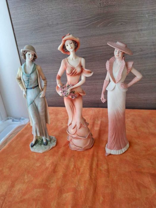 Дами с маркировки .