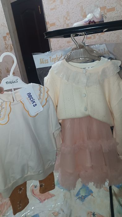 Qiz bolalar uchun kiyimchalar