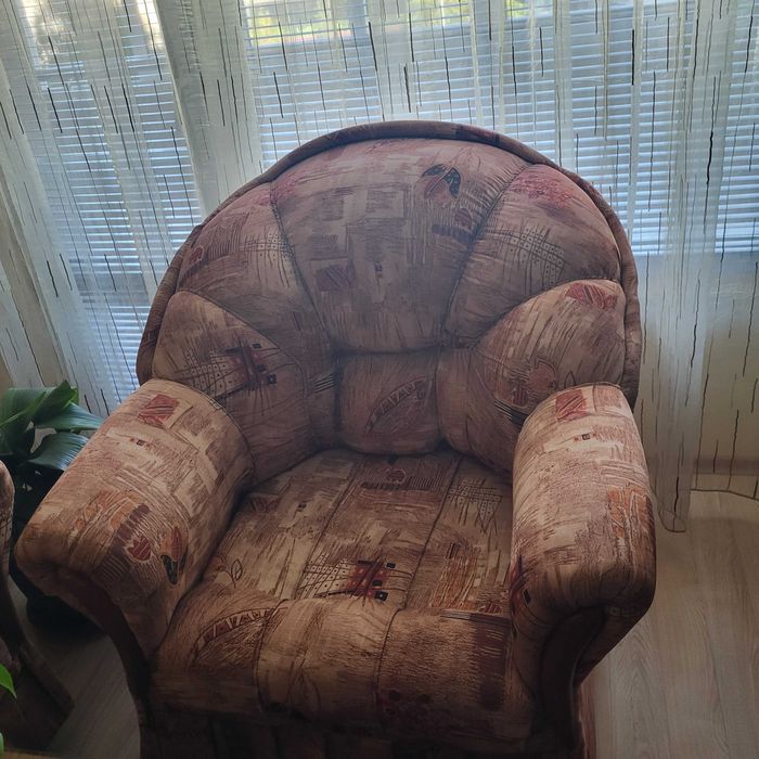 Диван с 2 броя таборетки и 2 броя Фотьойли