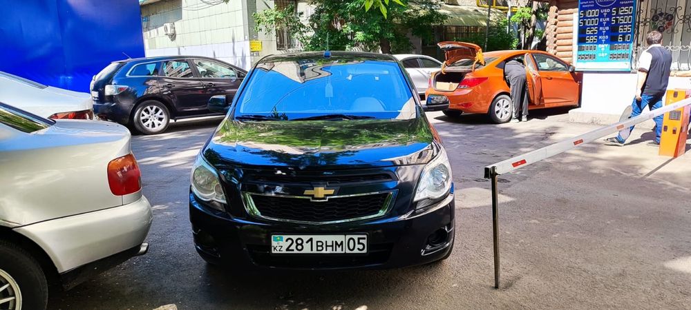 Продам Шевролет Кобальт