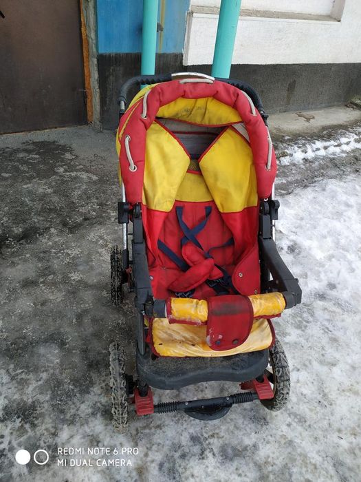 Продам коляску в хорошем состояний!