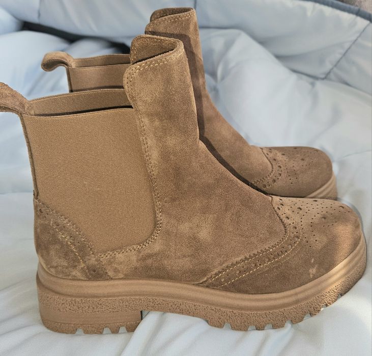 Дамски кожени боти Marc Cain.Нови.39номер.150лв.