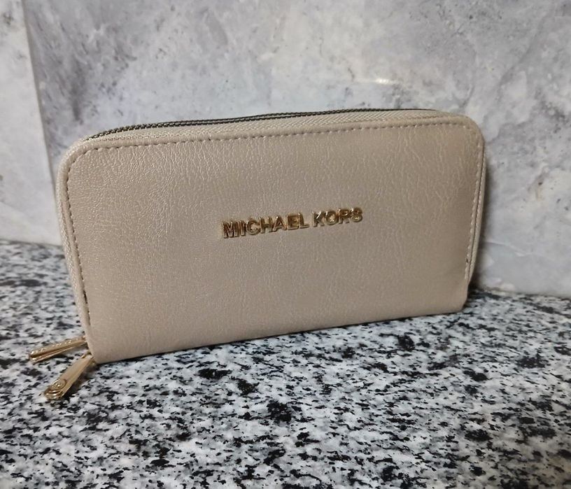 Portofel dama diferite modele