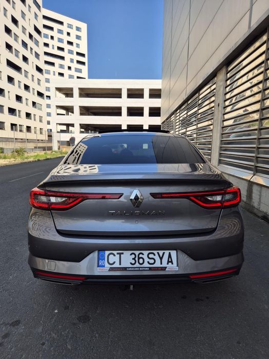 Auto Renault Talisman Paris