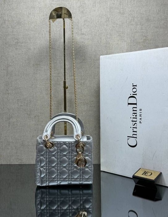 Genti dama model Lady mini/diverse nuanțe/saculet,etichetă