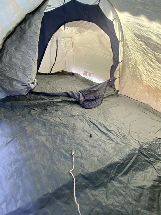 Палатка большая 10мест.