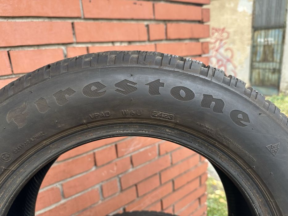 Продавам 2бр. Зимни гуми 185/65/15 Firestone