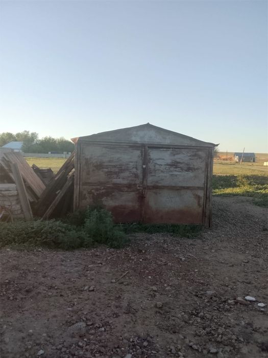 Продам металлический гараж