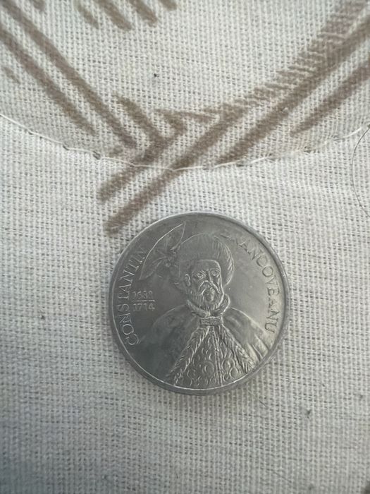 Moneda 1000 lei anul 2004