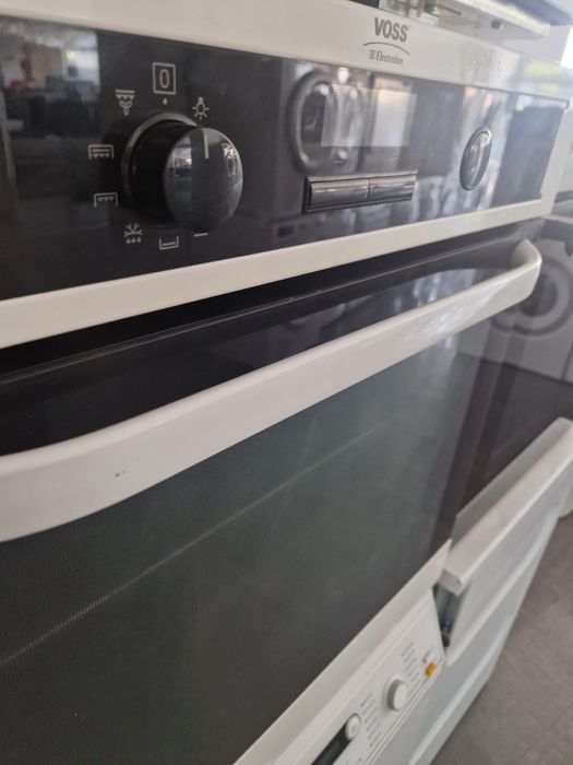 Бяла фурна за вграждане VossElectrolux 72 литра