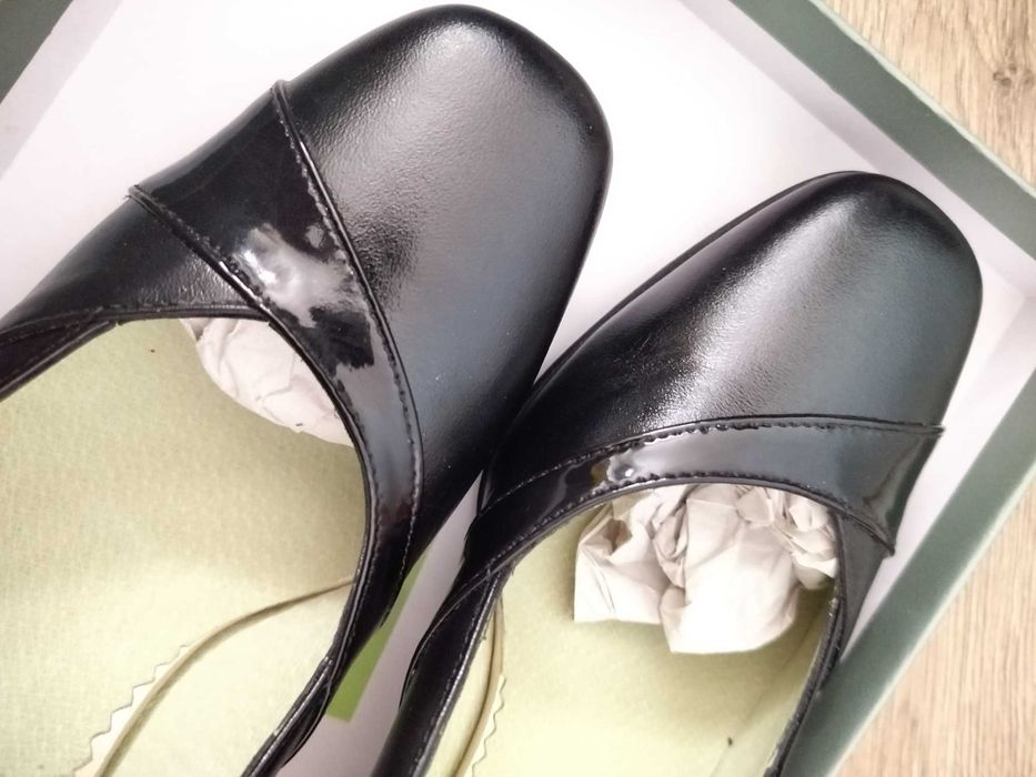 Pantofi negri de piele Nr 39